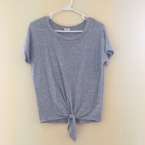 🦋 Soft casual tie shirt